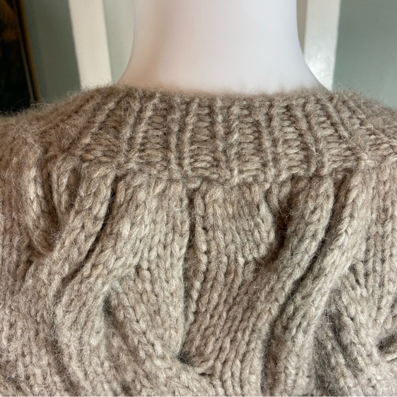 Mirth Cortina Baby Alpaca Blend Chunky Knit Cardigan Camel Beige Fuzzy S Small - Picture 9 of 14